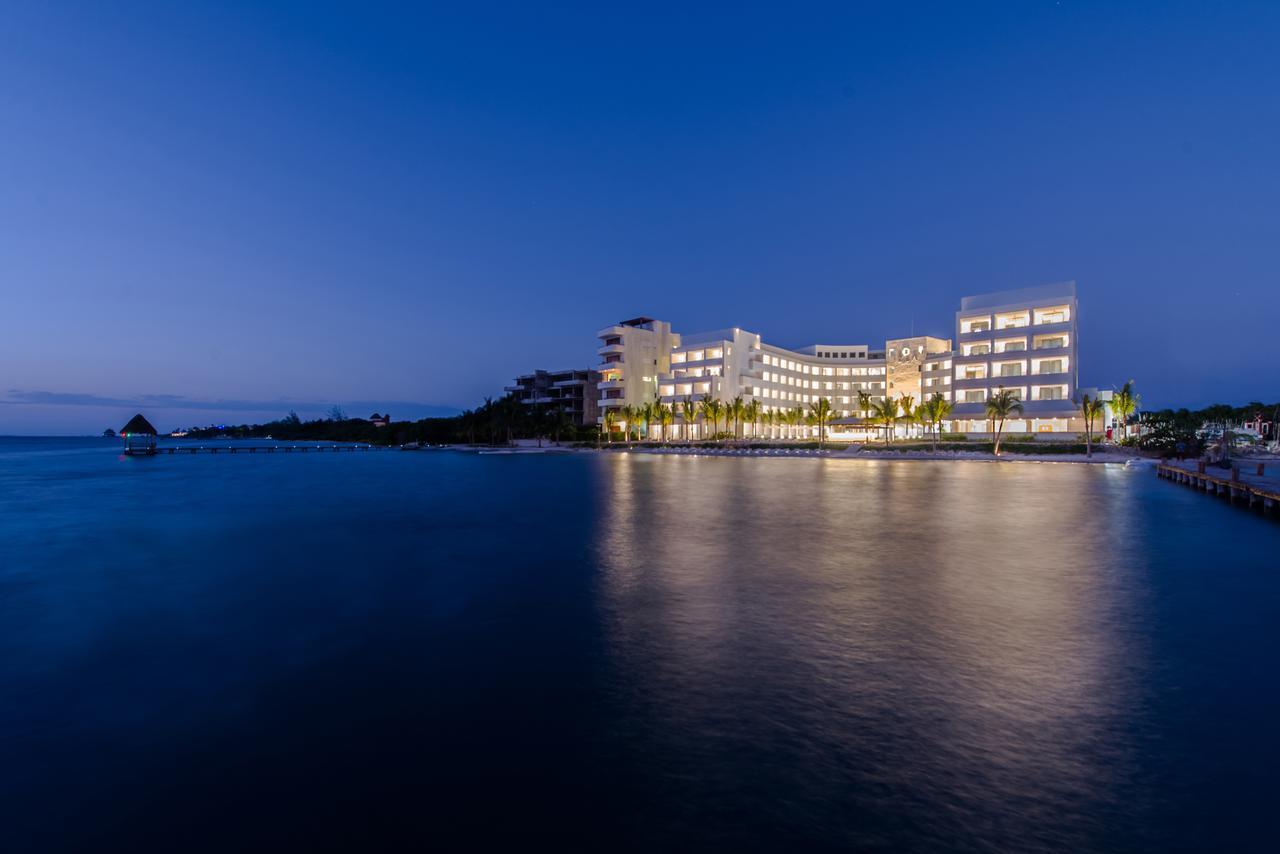 Izla Beach Front Hotel Isla Mujeres Exterior foto